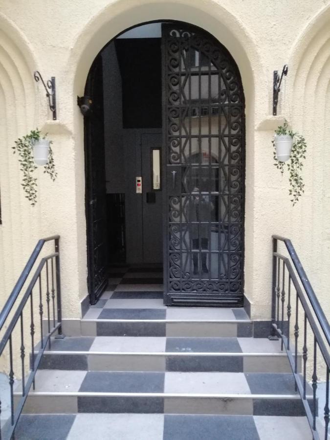 Studio Apartman Kocka بلغراد المظهر الخارجي الصورة