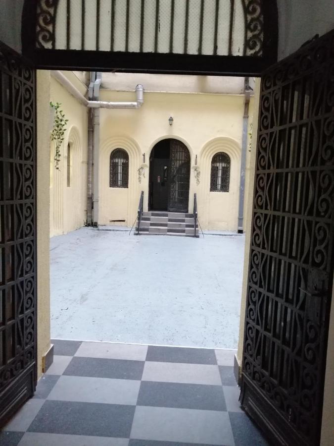 Studio Apartman Kocka بلغراد المظهر الخارجي الصورة